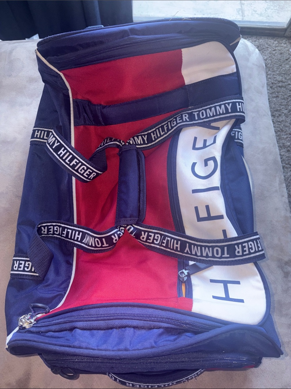 Tommy Hilfiger Rolling Suitcase/Duffel Bag